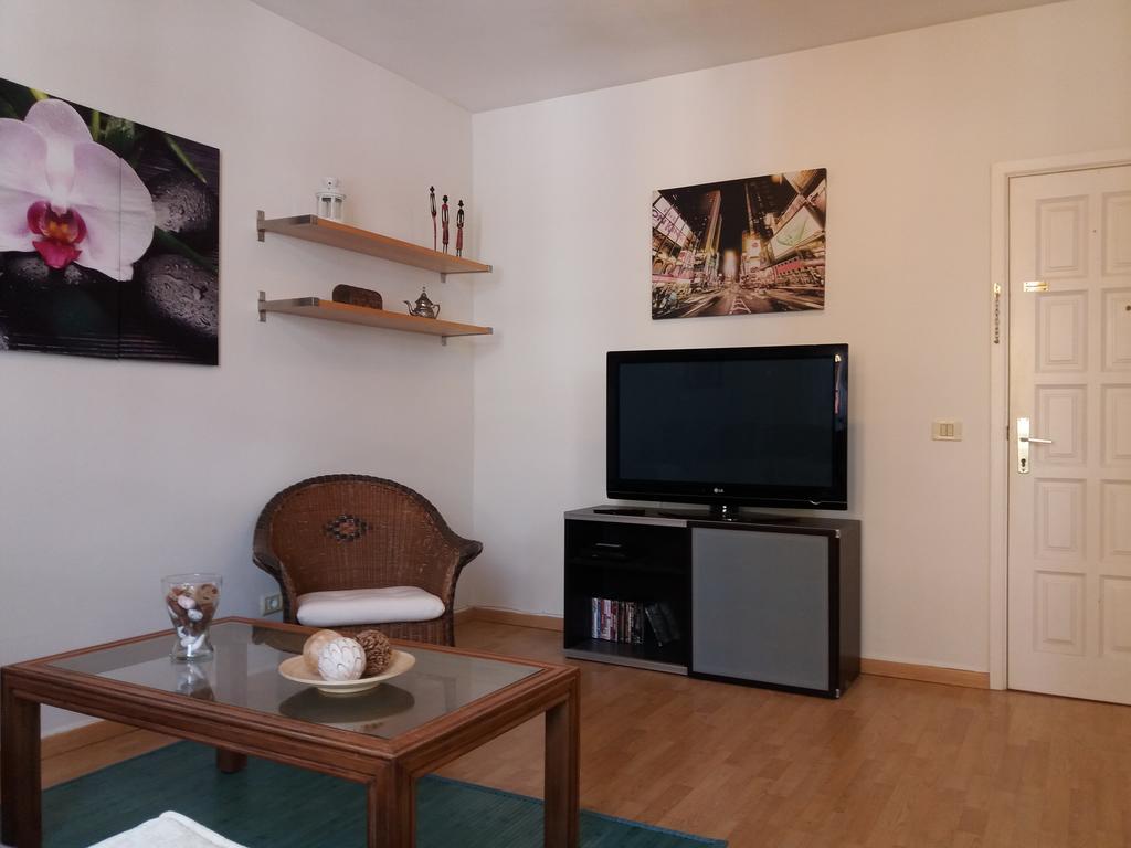 Apartamento Ossuna Las Lagunas Exterior photo